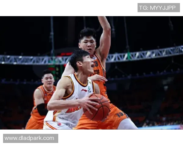 八一队与福建队精彩对决完整视频回顾尽享篮球盛宴 八一队与福建队精彩对决完整视频回顾尽享篮球盛宴