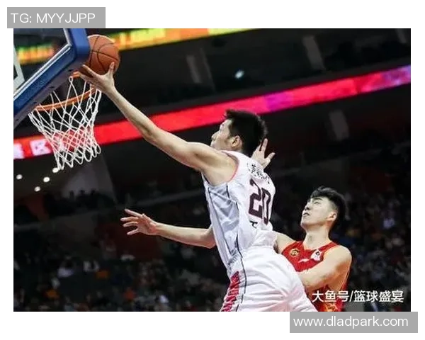 任骏飞领衔新一季篮球盛宴展现个人风采与团队协作的完美结合 任骏飞领衔新一季篮球盛宴展现个人风采与团队协作的完美结合