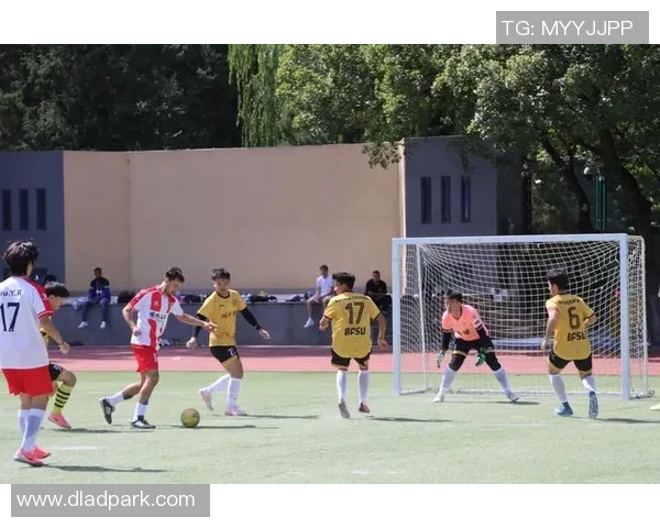 台北足球迎战蒙古足球激烈对抗展现两地足球魅力与风采