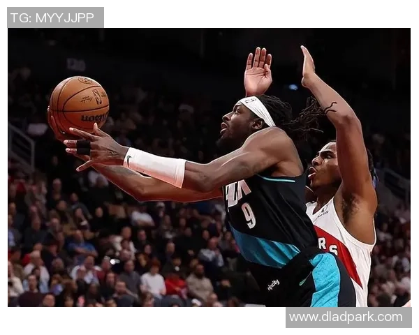 杰拉米格兰特如何在NBA赛场上展现个人魅力与团队价值