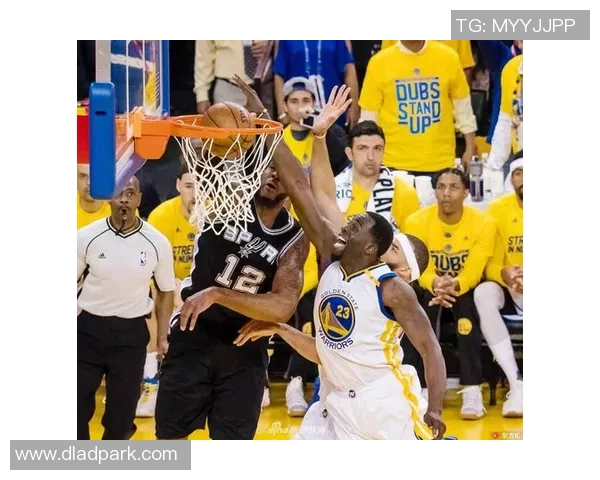 鹈鹕与勇士激战回放11月1日精彩瞬间全记录